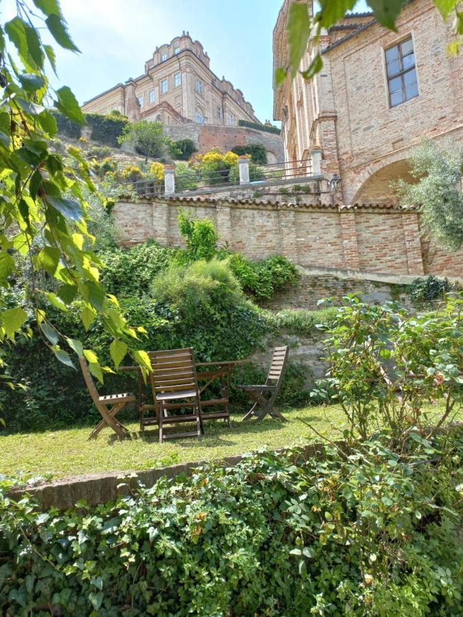 Il Giardino Di Olivia Apartamento Guarene Exterior foto